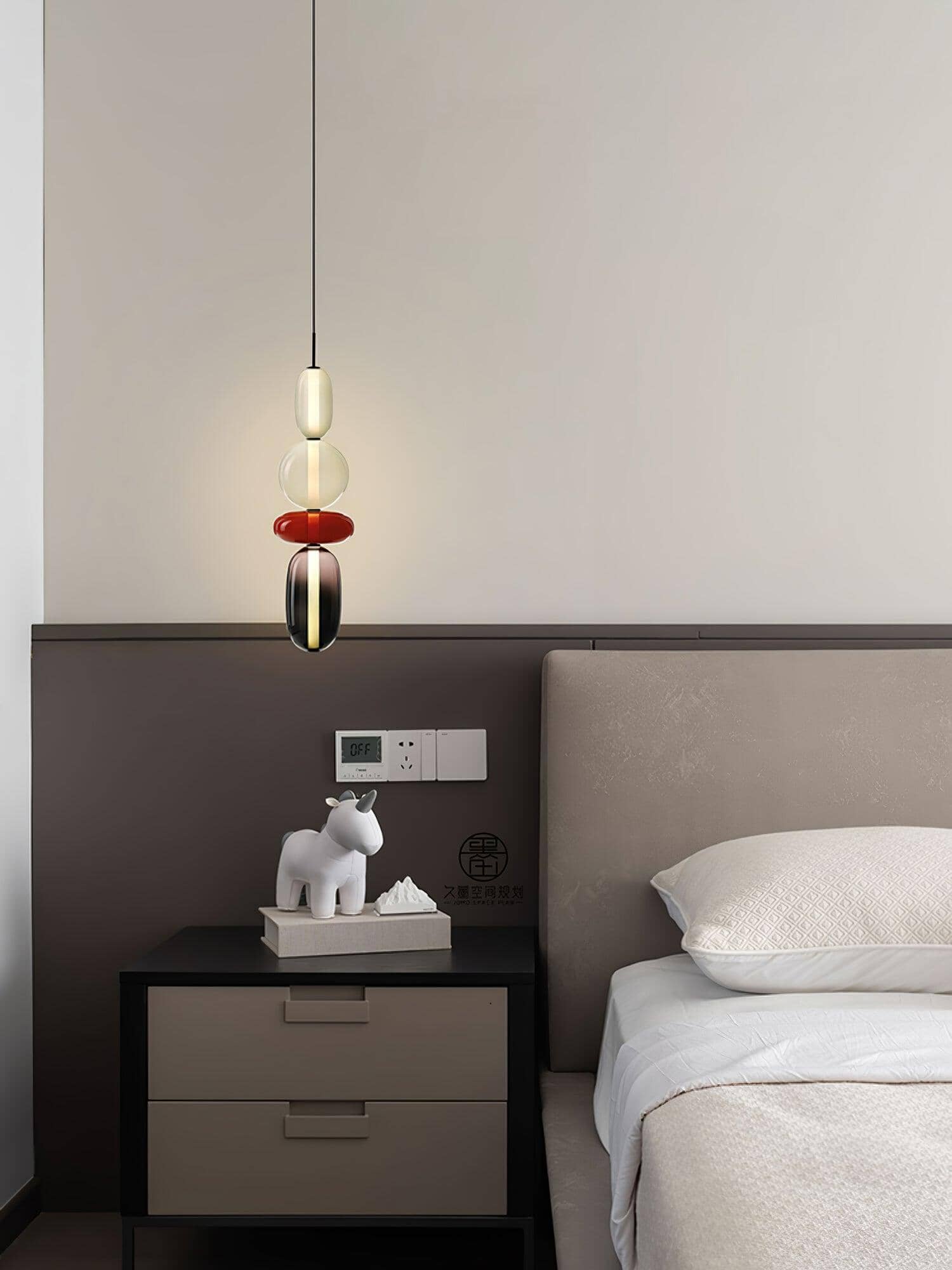 TOTEM - ZENDUCE - Model A ∅ ∅ 6.3″ x H 19.7″ / Dia 16cm x H 50cm / Warm Light