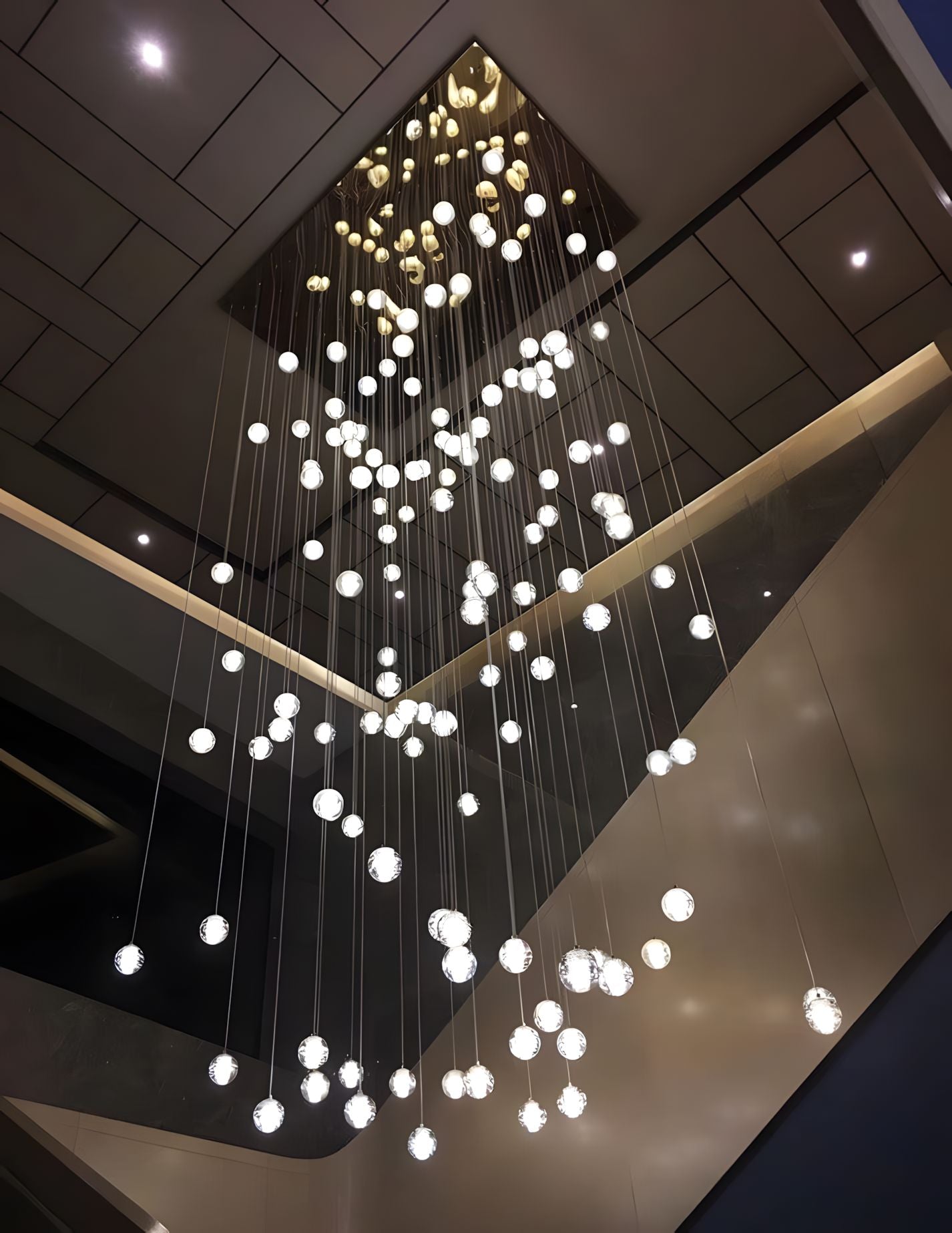 FELICITY (OPEN BOX)-Spiral Multi-Light Crystal Bubble Chandelier-ZENDUCE