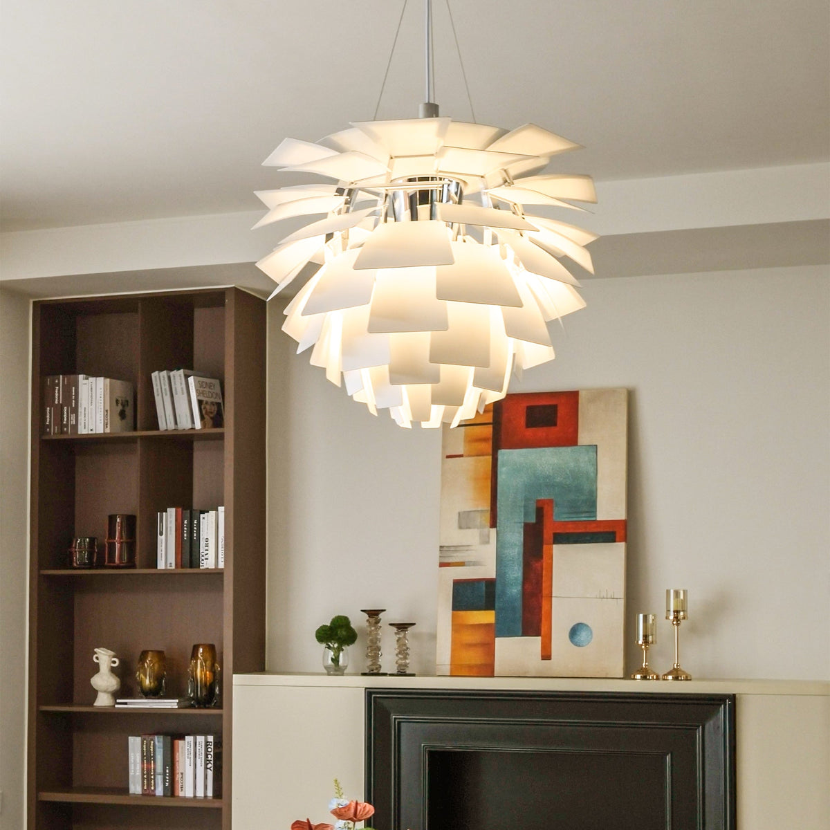 Silver SYLUNE pendant isolated front-on with its tiered sculptural shade.