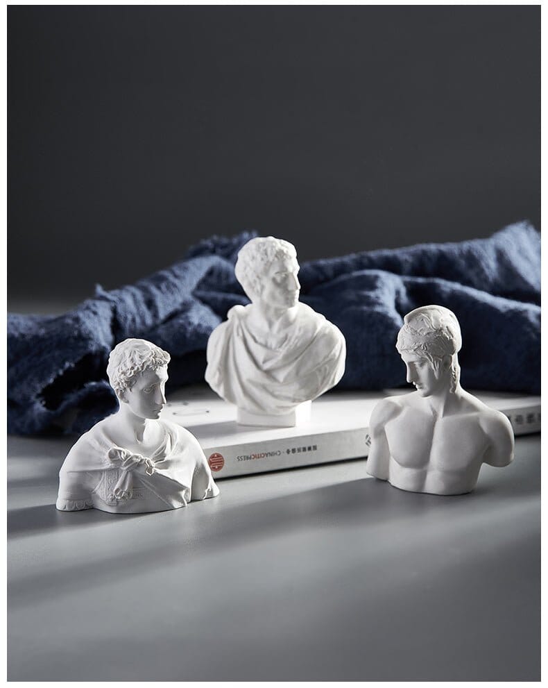 STATUE