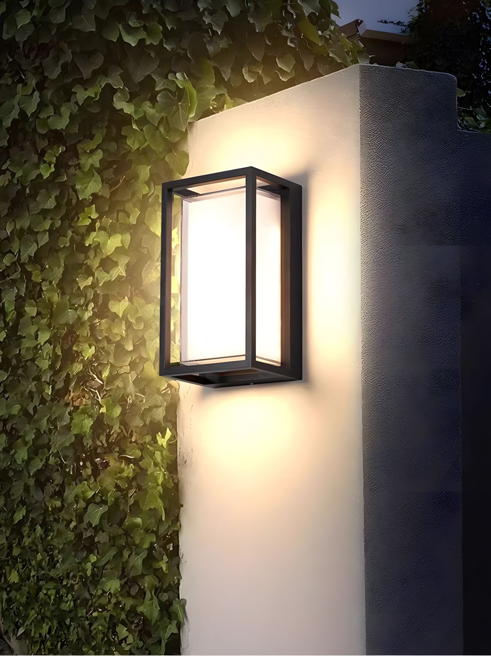 AURENZA-Black Modern Wall Light-ZENDUCE