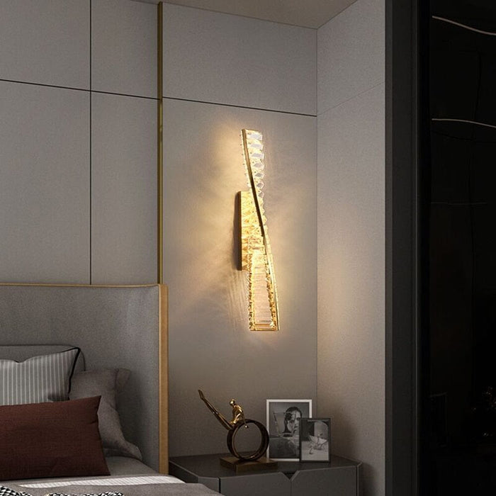 CHARIS (WALL LAMP) Open Box