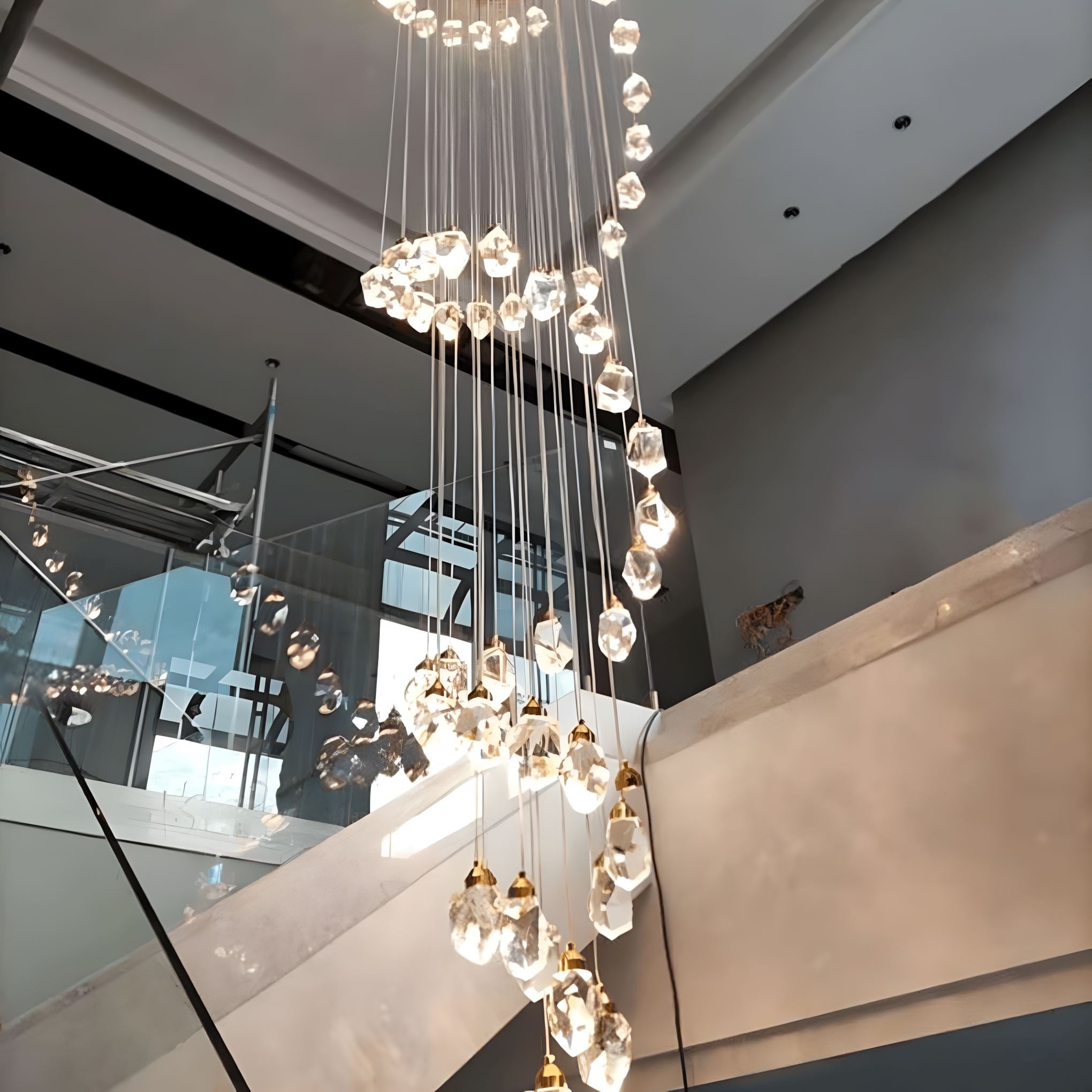 CRYSTAL ROCK (GRAND) - ZENDUCE - 3 / Cone (Inverted Pyramid) / Warm White