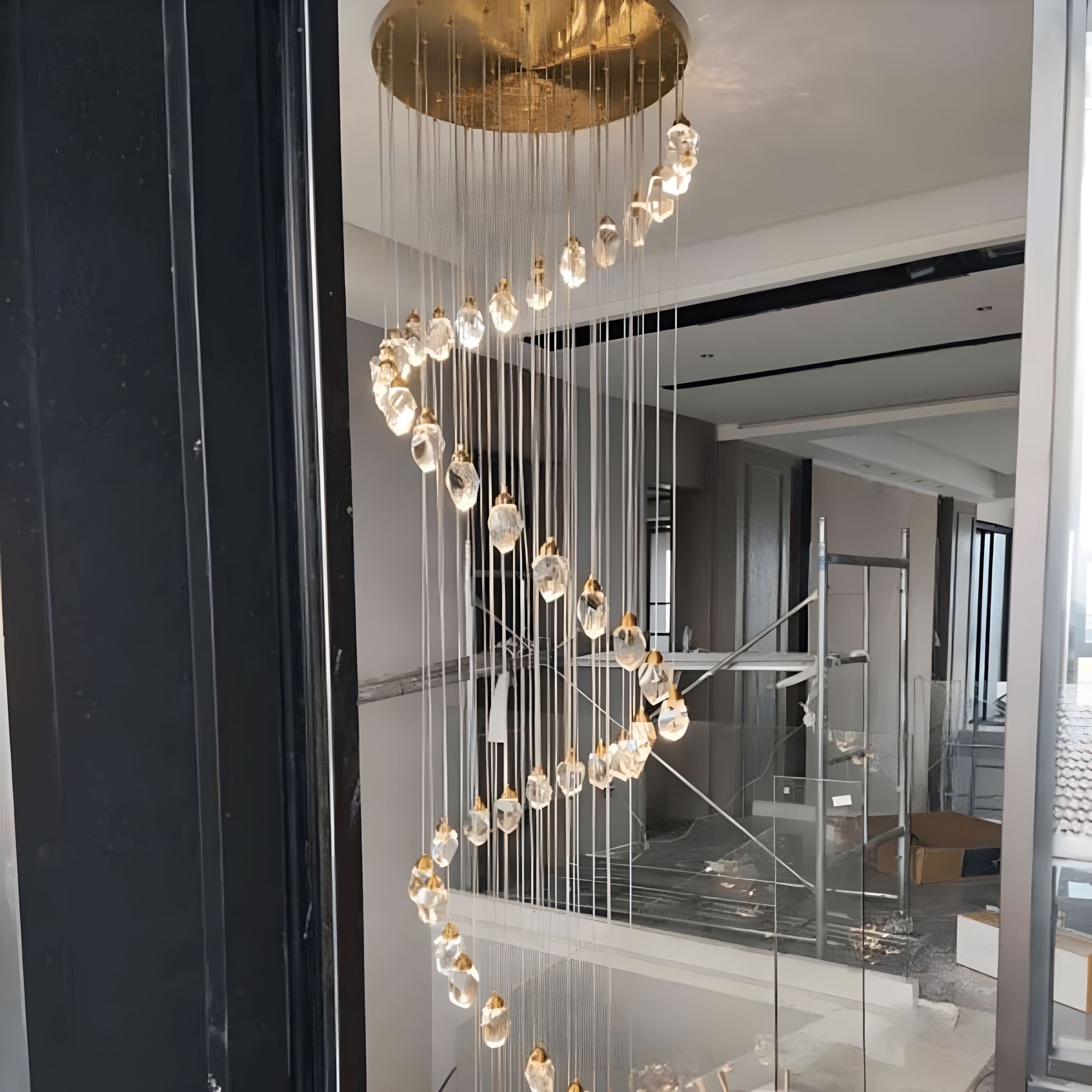 CRYSTAL ROCK (GRAND) - ZENDUCE - 3 / Cone (Inverted Pyramid) / Warm White