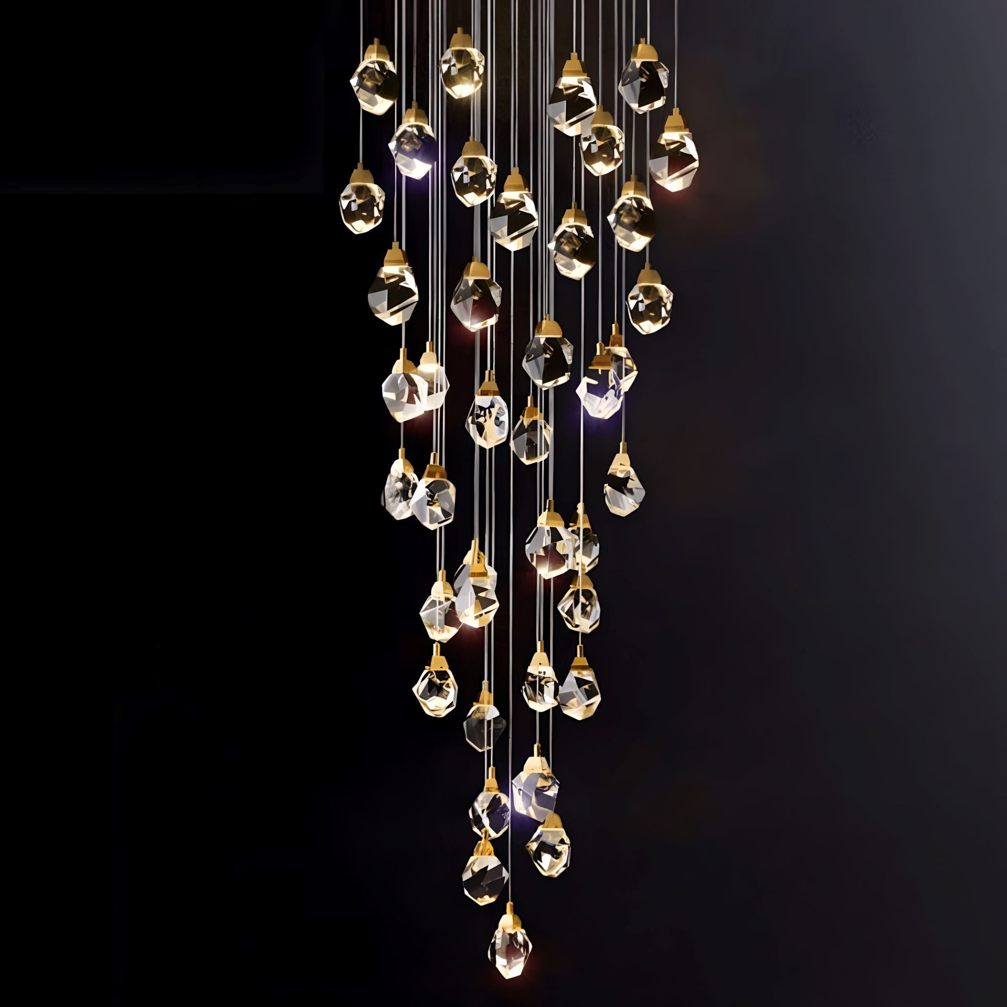 CRYSTAL ROCK (GRAND) - ZENDUCE - 3 / Cone (Inverted Pyramid) / Warm White