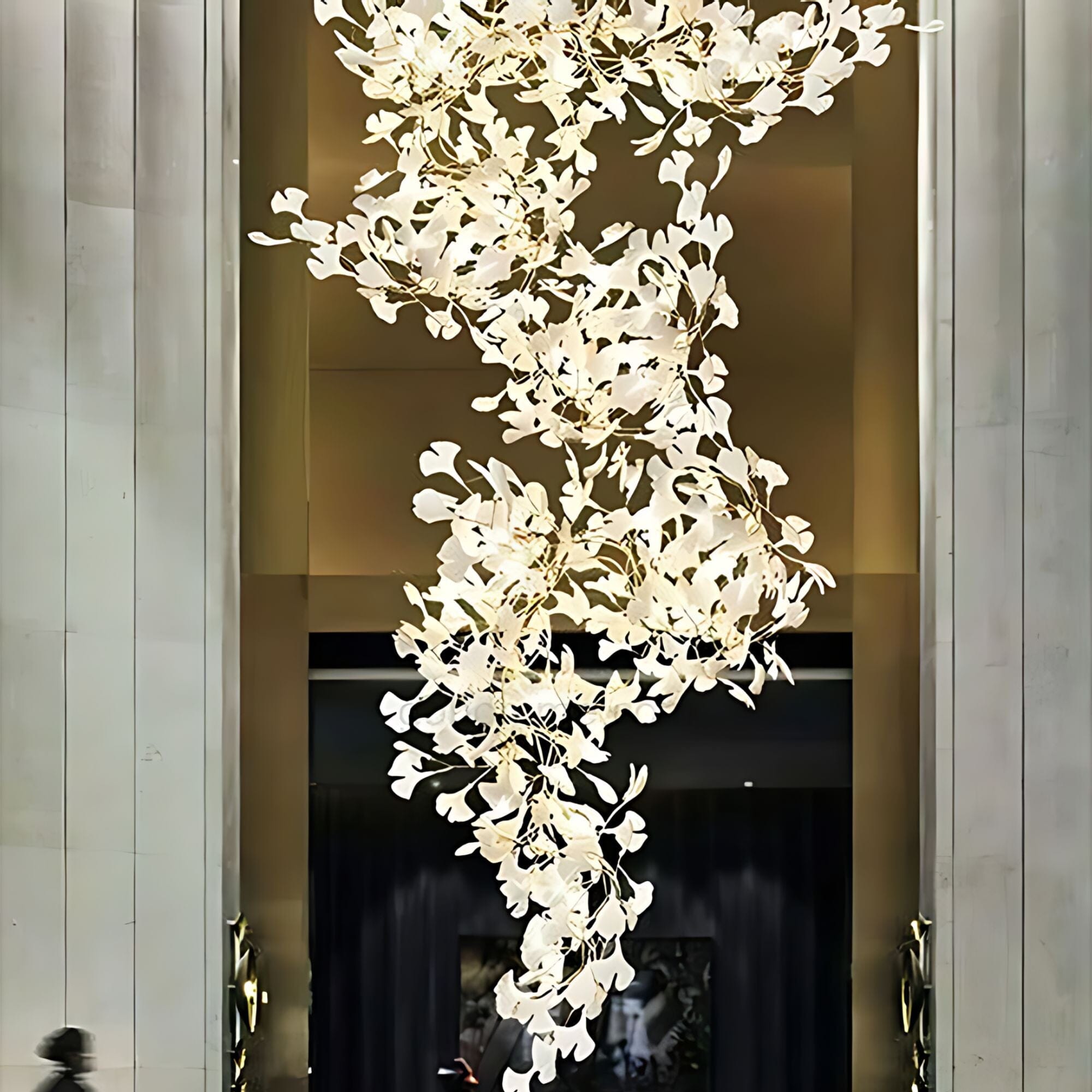 GINGKO GRAND - ZENDUCE - 59"H / Gold / Warm White (3000K)