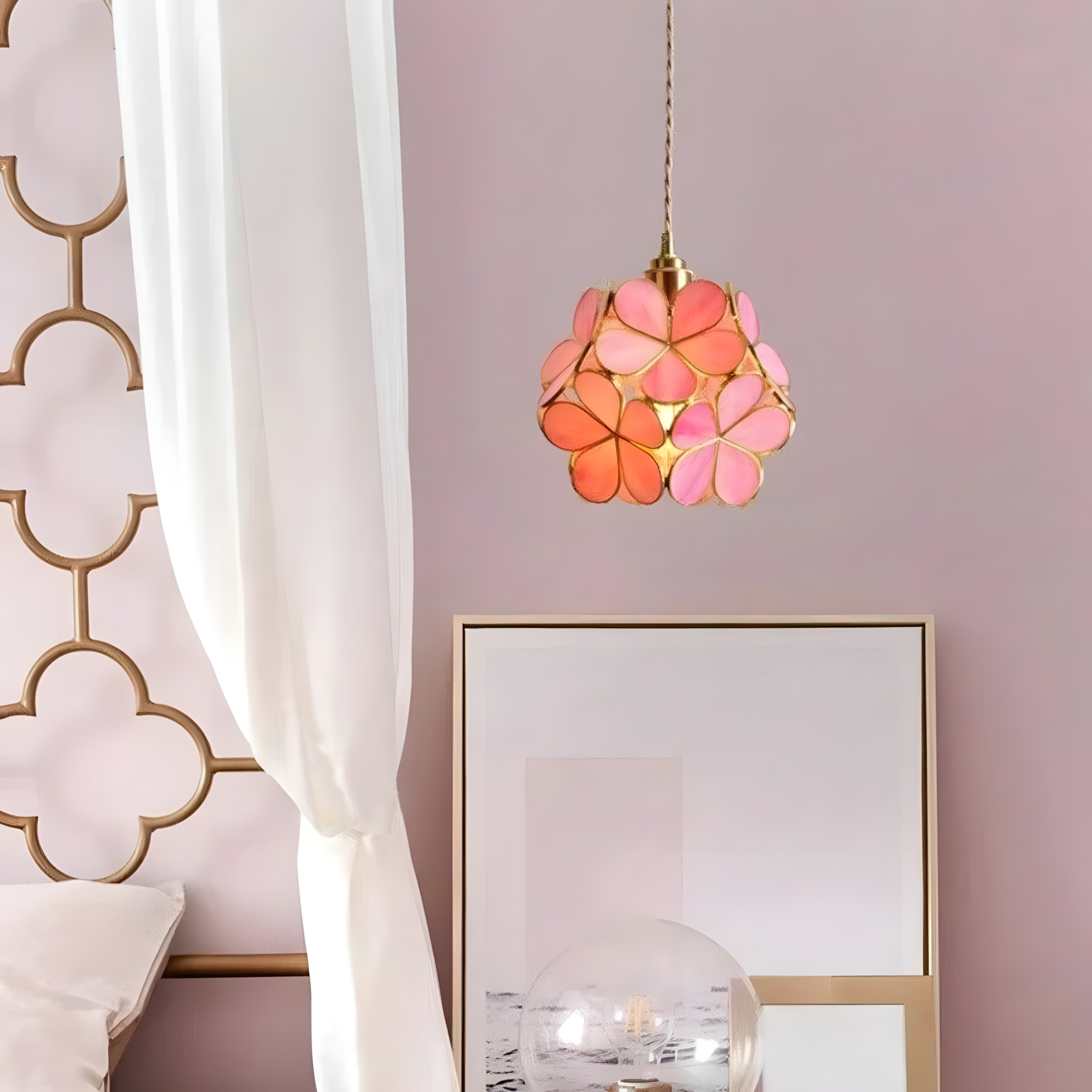 GLASSIA-Flower Pendant Light-ZENDUCE