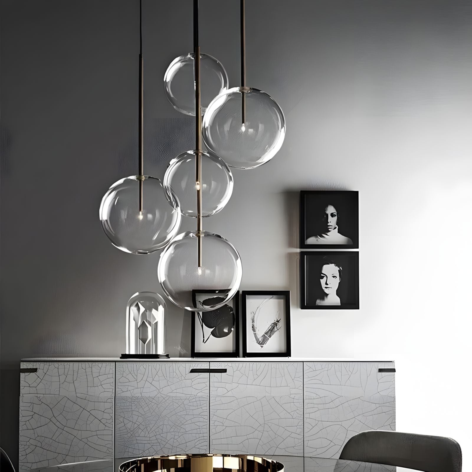 HIRA-Minimalist Globe Pendant Light-ZENDUCE