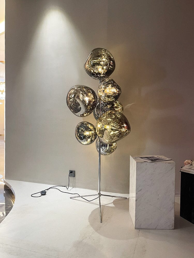 LAVA (FLOOR) - ZENDUCE - Single - D14.9″ x H 57.1″ / Silver / US Plug