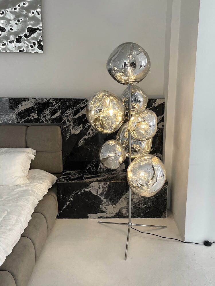 LAVA (FLOOR) - ZENDUCE - Single - D14.9″ x H 57.1″ / Silver / US Plug