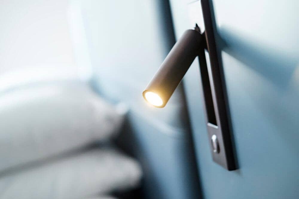 SILVEX-Fold-Flat Reading Light-ZENDUCE