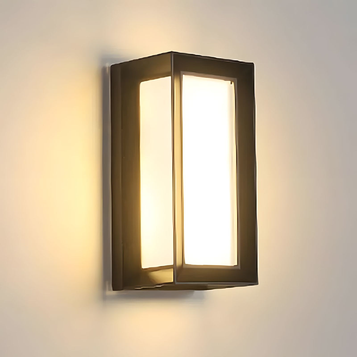 SOLMIRA-Sleek Outdoor LED Fixture-ZENDUCE