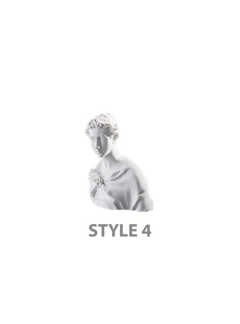 STATUE