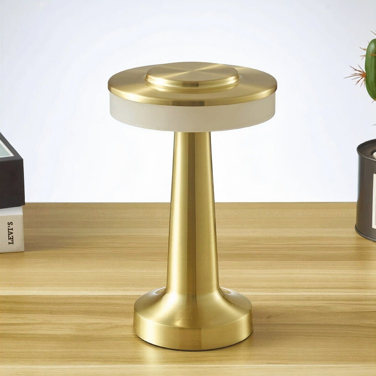 SYLVIA - ZENDUCE - Gold