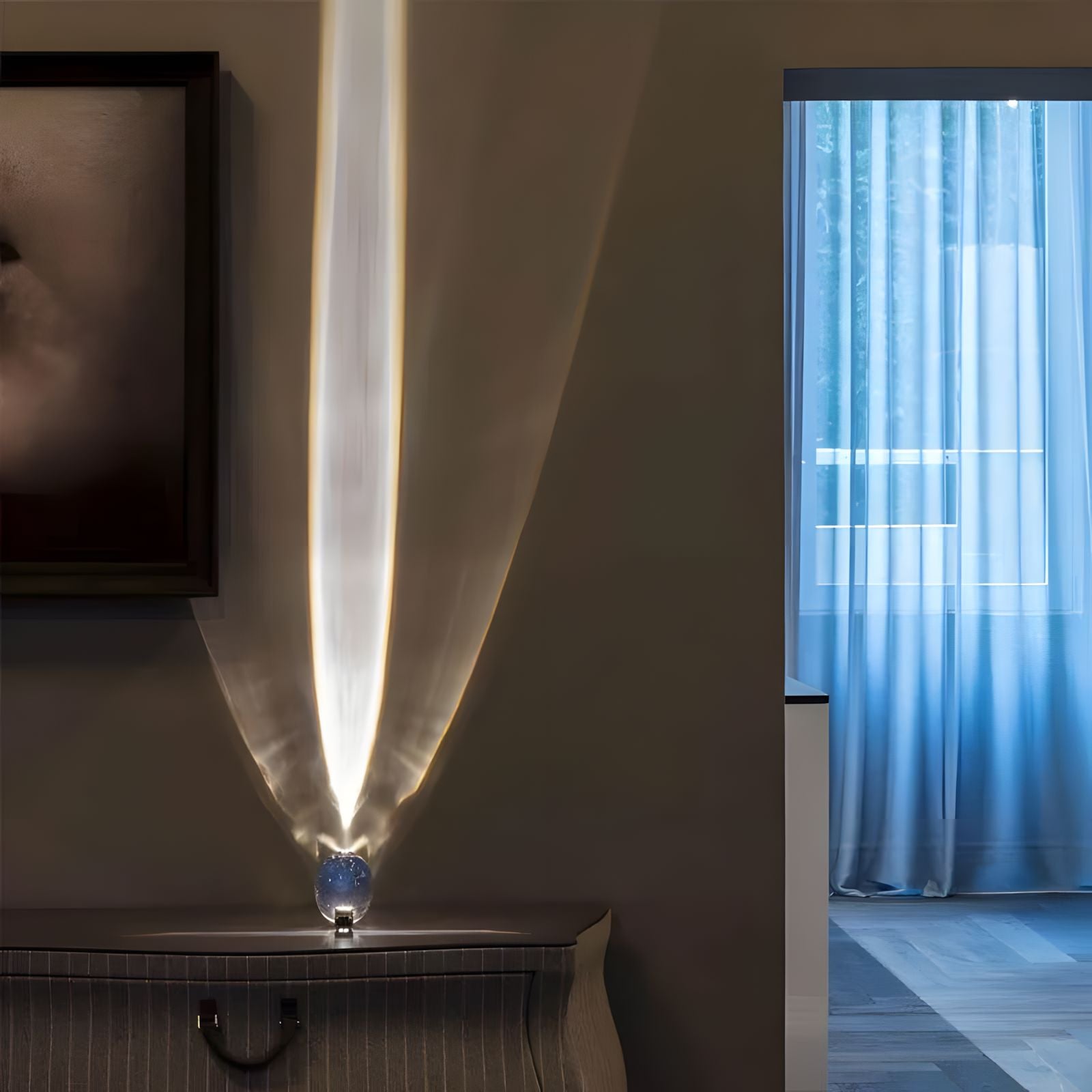 TIRA-Crystal Eye Tabletop Accent Lamp-ZENDUCE