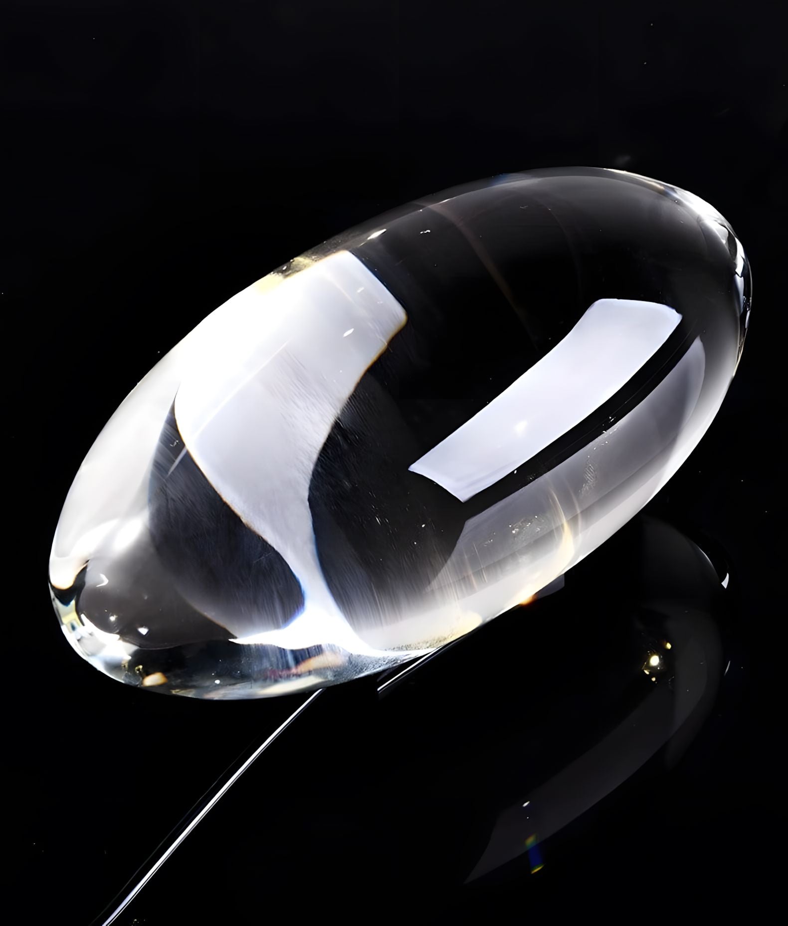 TIRA-Crystal Eye Tabletop Accent Lamp-ZENDUCE