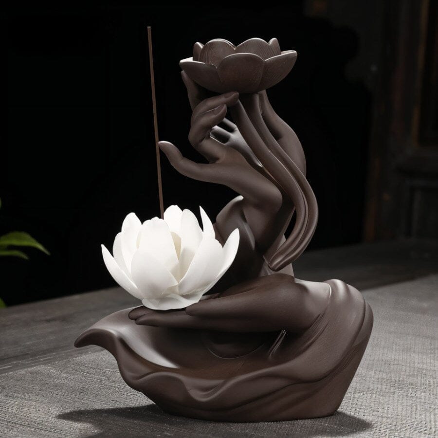 TRANQUIL - ZENDUCE - Red Monk / 17.7" x 3.9" x 15.7" / 45cm x 10cm x 40cm