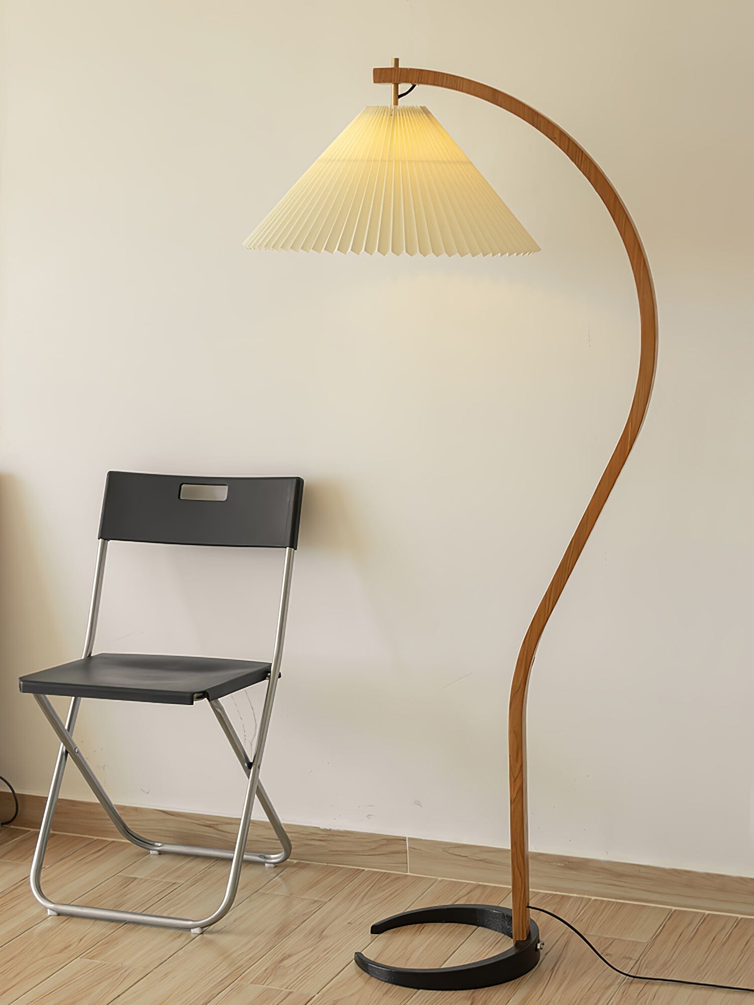 VIREX-Wooden Floor Lamp-ZENDUCE