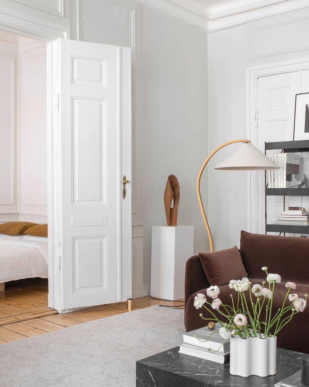 VIREX-Wooden Floor Lamp-ZENDUCE