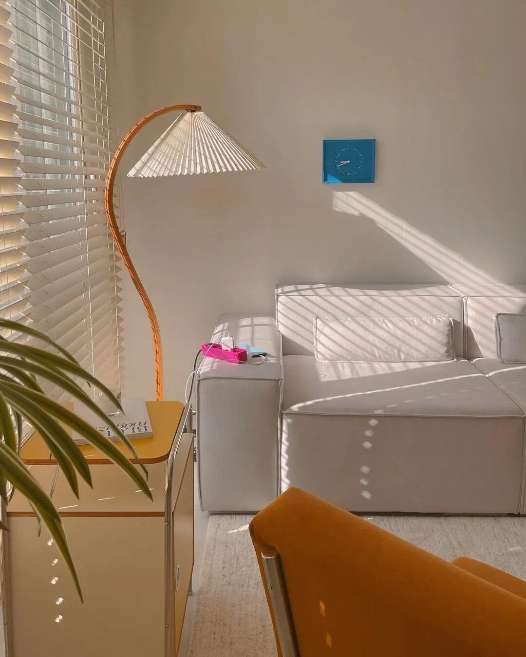 VIREX-Wooden Floor Lamp-ZENDUCE