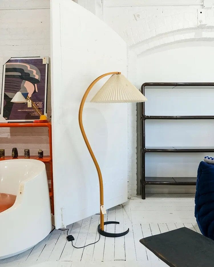 VIREX-Wooden Floor Lamp-ZENDUCE