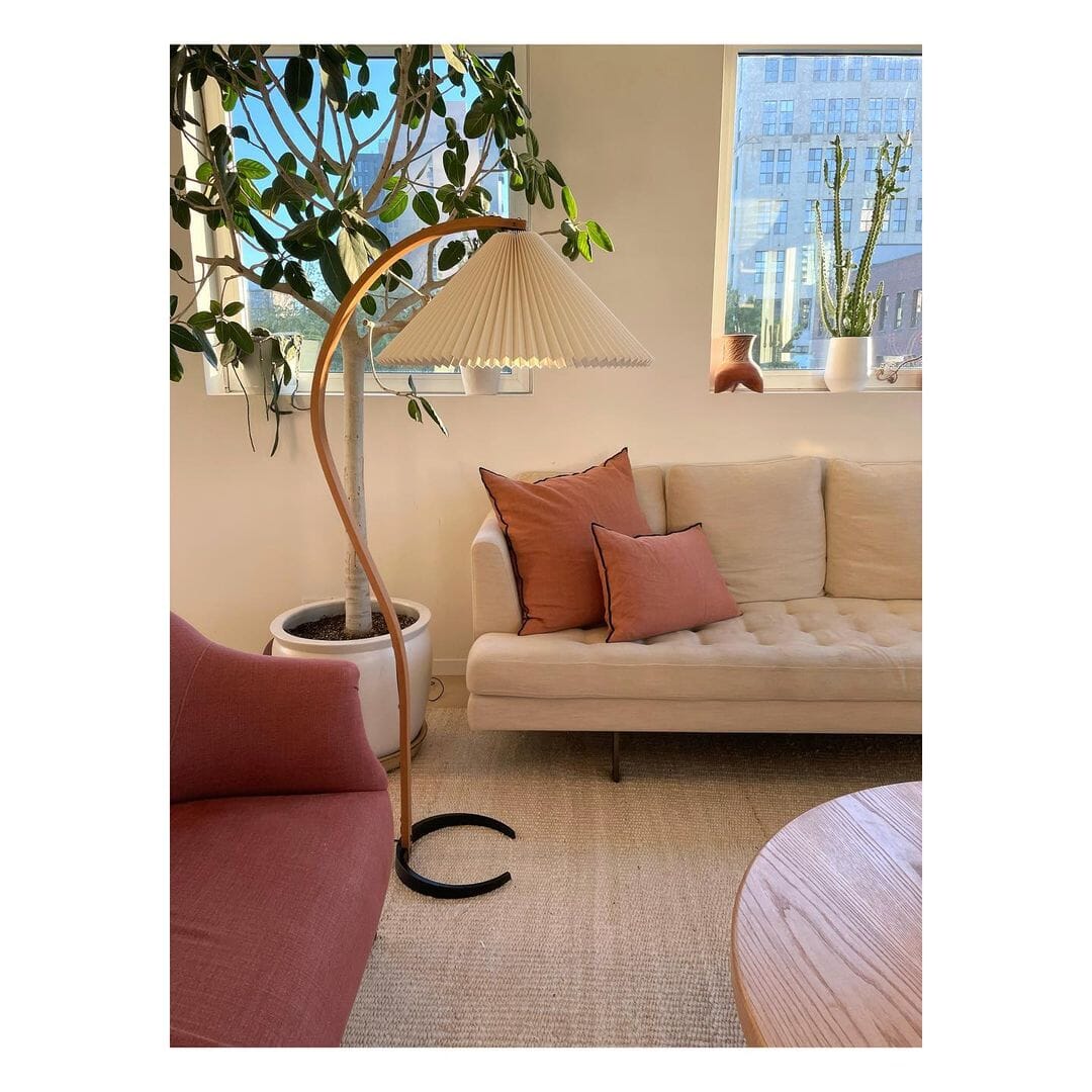 VIREX-Wooden Floor Lamp-ZENDUCE
