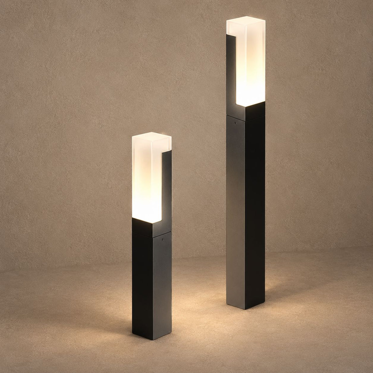 NORELAN lighting on mushroom taupe plaster with natural shadows