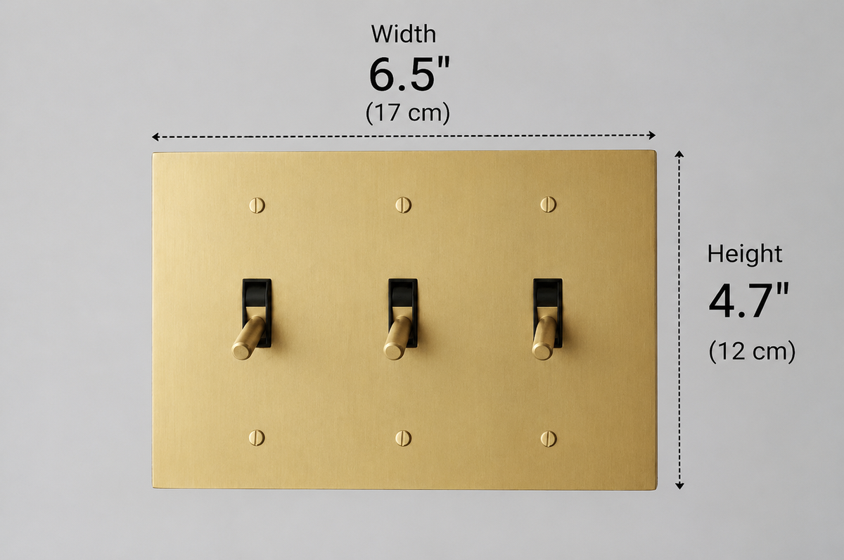 Brass Toggle Light Switch (Open Box)